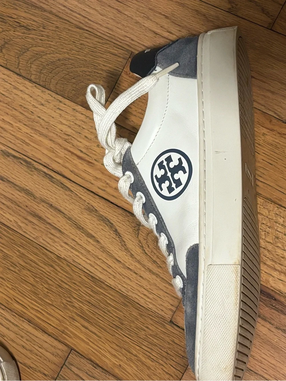 Tory Burch low top